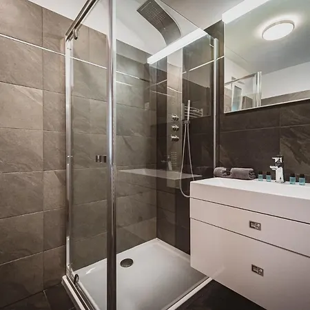 Supreme * 希欧福克